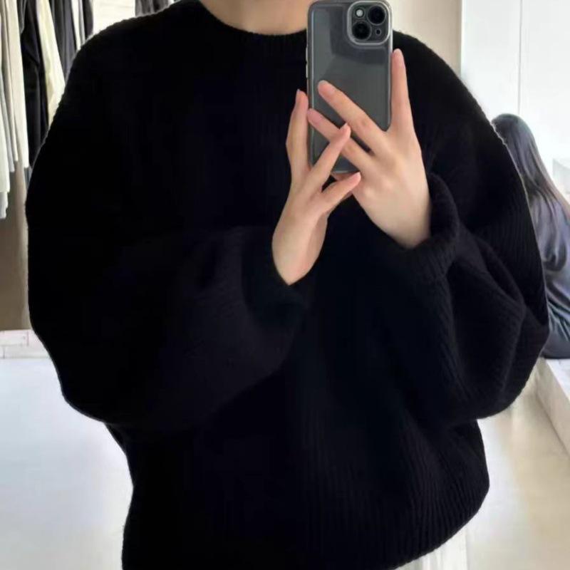Women's Ribbed Round Neck Wool Sweater - Loose, Slimming Knit Pullover, New Fashion Style