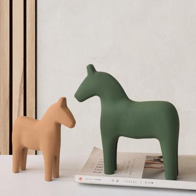 Decorative Minimalist Horse Figurine Wood Vivid Appearance Home Ornaments for Living Room