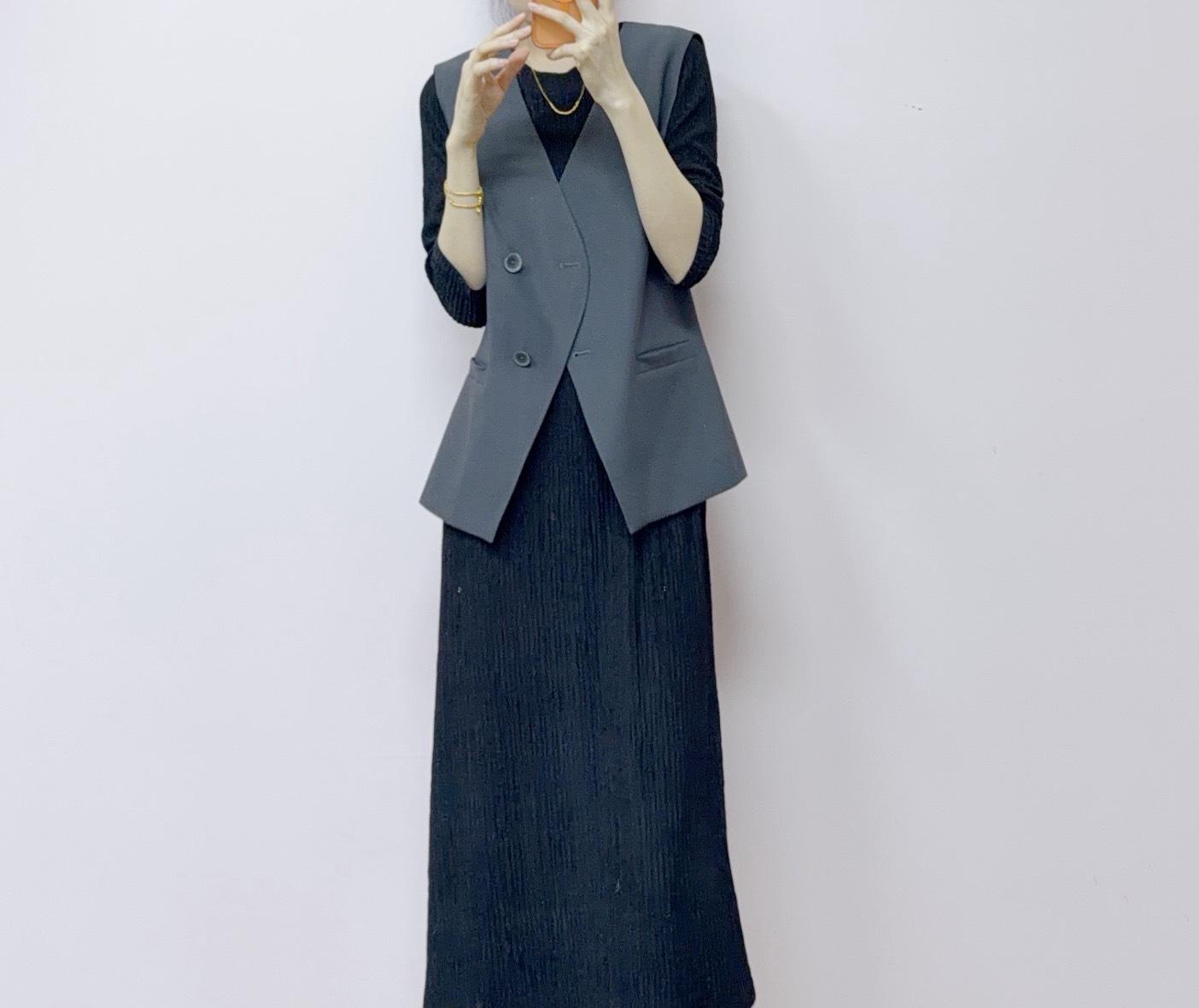 

Spring 2026 Fashion V-neck Vest & 9-Sleeve Dress Set XL (125-140 jin) серый