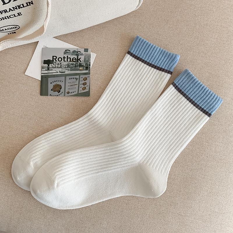 Female Spring and Autumn Color Striped Boneless Tube Stack Socks
