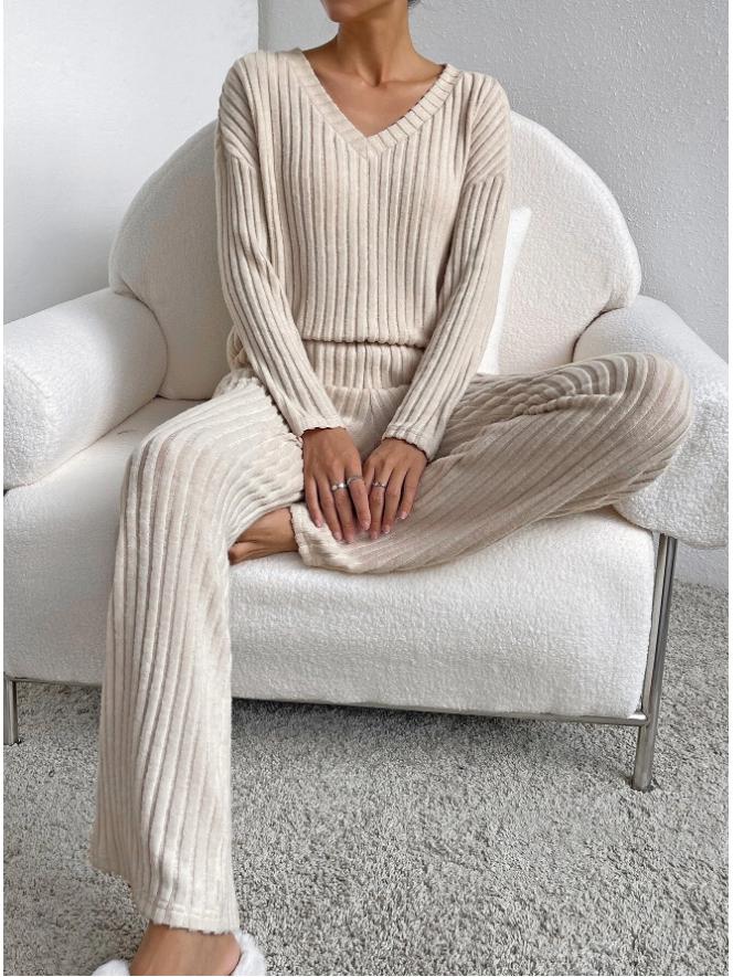 2024 Autumn Women's V-Neck Striped Knit Suit: Fashionable Two-Piece with Casual Straight Pants