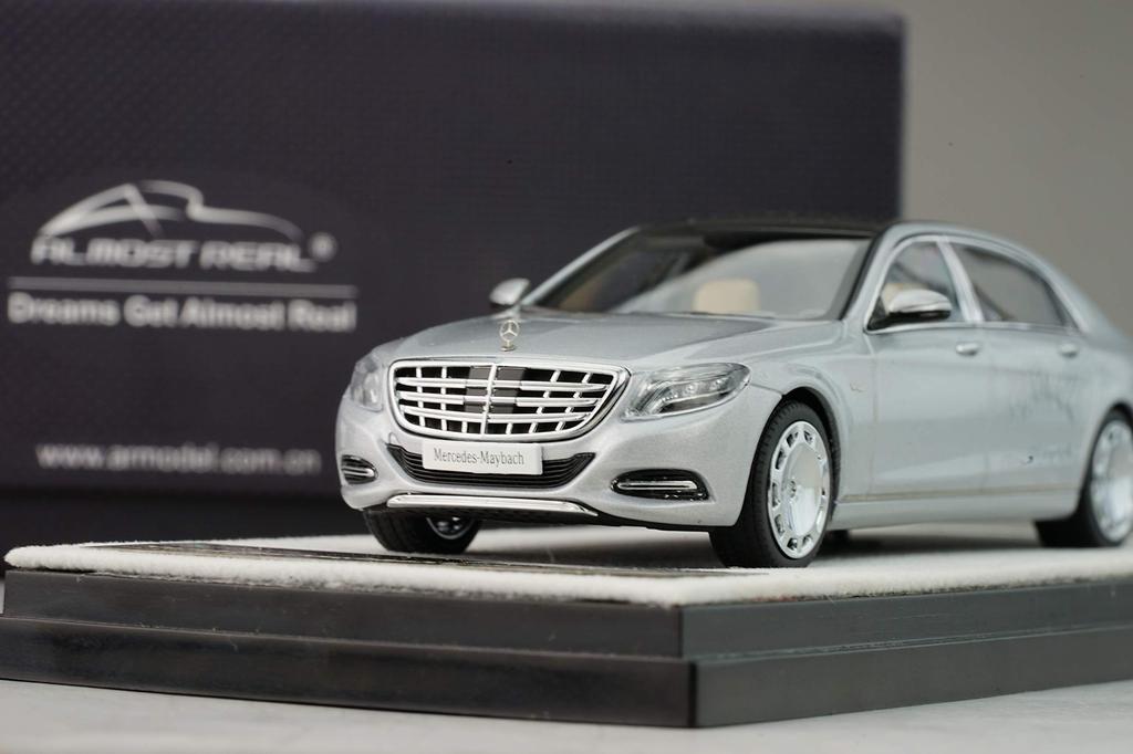 Almost Real Mercedes-Maybach S-Class - 2016 - Iridium Silver 1/43 Scale Complete Diecast Car (Product Number: 420103)