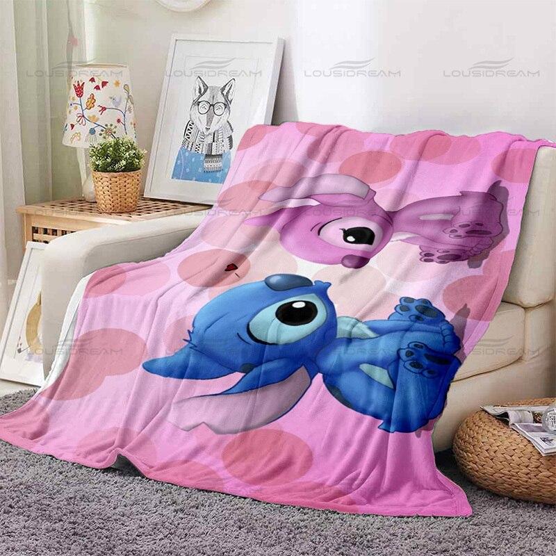 Fashion Animated Couple Blankets Cute Cartoon Pet Pattern Thin Blankets Flannel Portable Home Travel Office Blankets