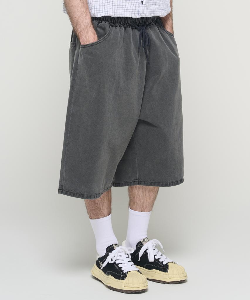 CARGOBROS Dirty Washed Carpenter Bermuda Pants (Charcoal)