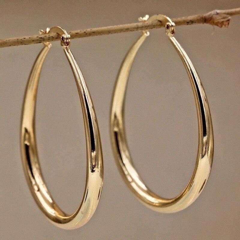 Golden-Tone Simple Color Hoop Earrings for Women - Bohemian Vintage Style Smooth Minimalist Design, Everyday Jewelry Gift Versatile Accessories