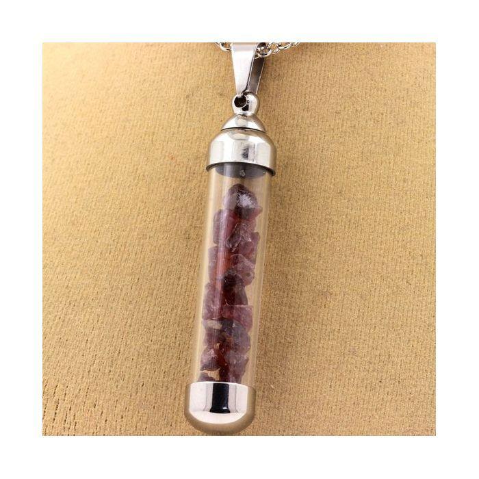 Pierres et Minéraux. Collier Grenat Rhodolite brut. Modèle tube 50 mm.