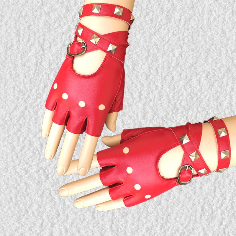 Women s Rivet Punk Half-Finger Gloves - Nightclub & Singer Style One Size красный