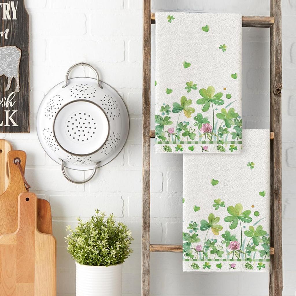 Artoid Mode Beige Shamrock Flower Heart St. Patrick's Day Kitchen Towels Dish Towels, 18x26 Inch Farmhouse Spring Decoration Hand Towels Set of 2