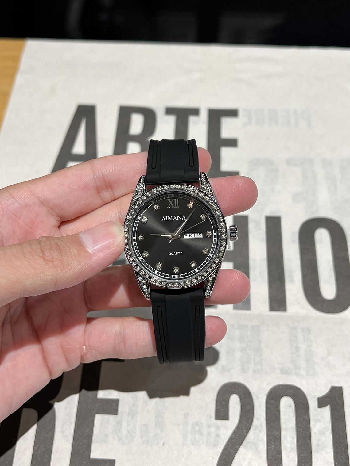 

elegant silicone band watch for unisex Yes чёрный