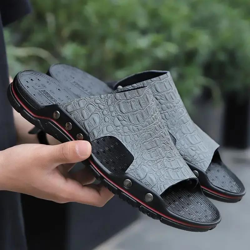 Fashion Male Slipper Flat Slides Summer Casual Men's Shoe With Korean Style Original Cheap Shoes Liquidation Mascullino Designer Luxury