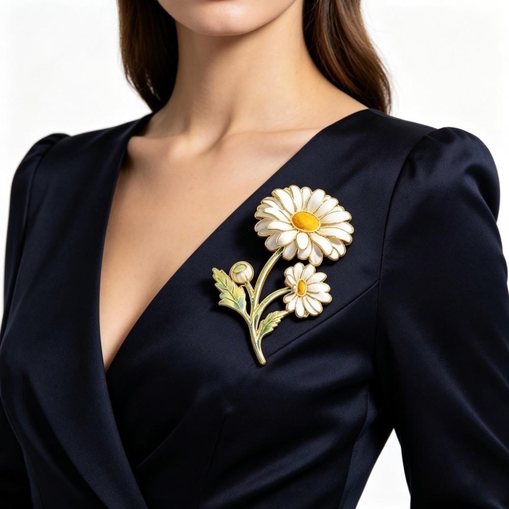 Enamel Material Enamel Flower Pins Botanical Design Fashion Brooch Pins Clothing Bag Accessory