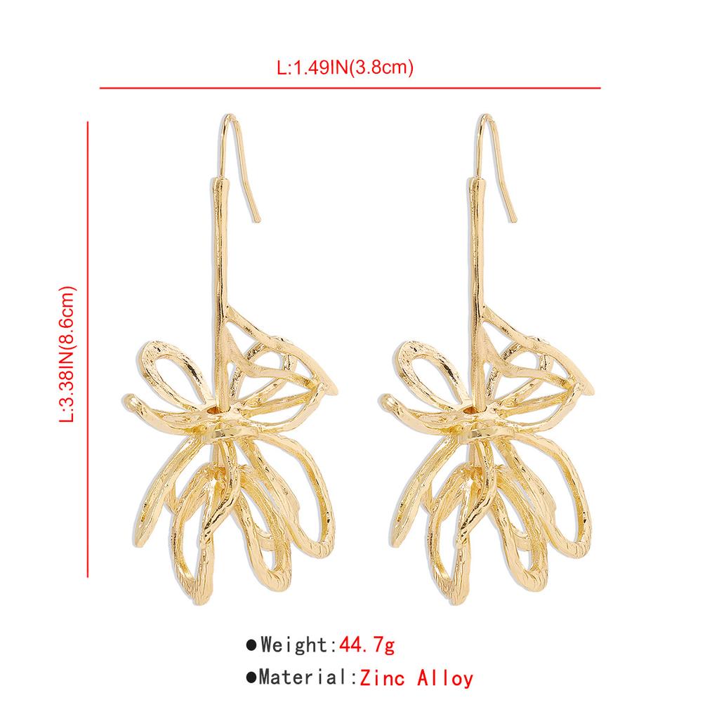 Cross Border Exaggerated 3D Geometric Earrings Heavy Metal Style Flower Design Runway Party Fashion Ear Jewelry