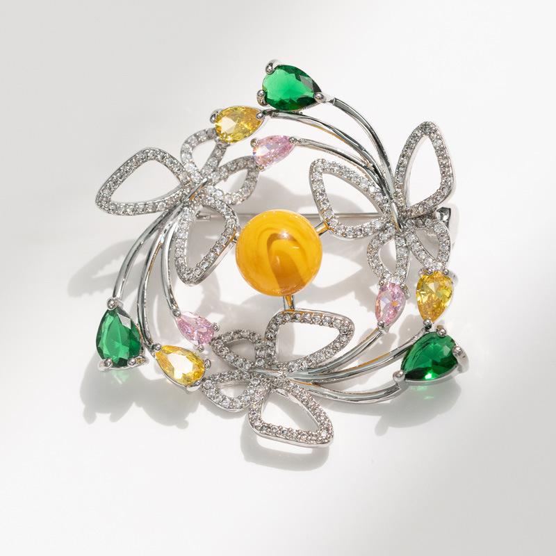 Bo Xin Yun Colorful Pearl Butterfly Brooch - Unique, High-End Gift
