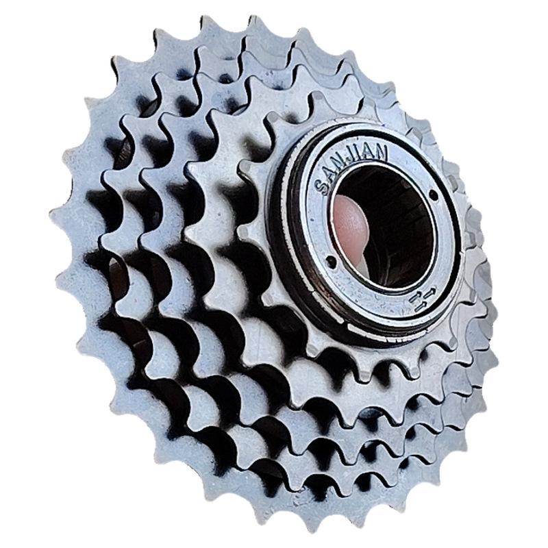 Vélo de montagne 27 vitesses avec poignées tournantes, roue libre indexée 7 vitesses, pignons arrière 9 vitesses, roue libre bruyante 8 vitesses et moyeu à cassette à changement de vitesse