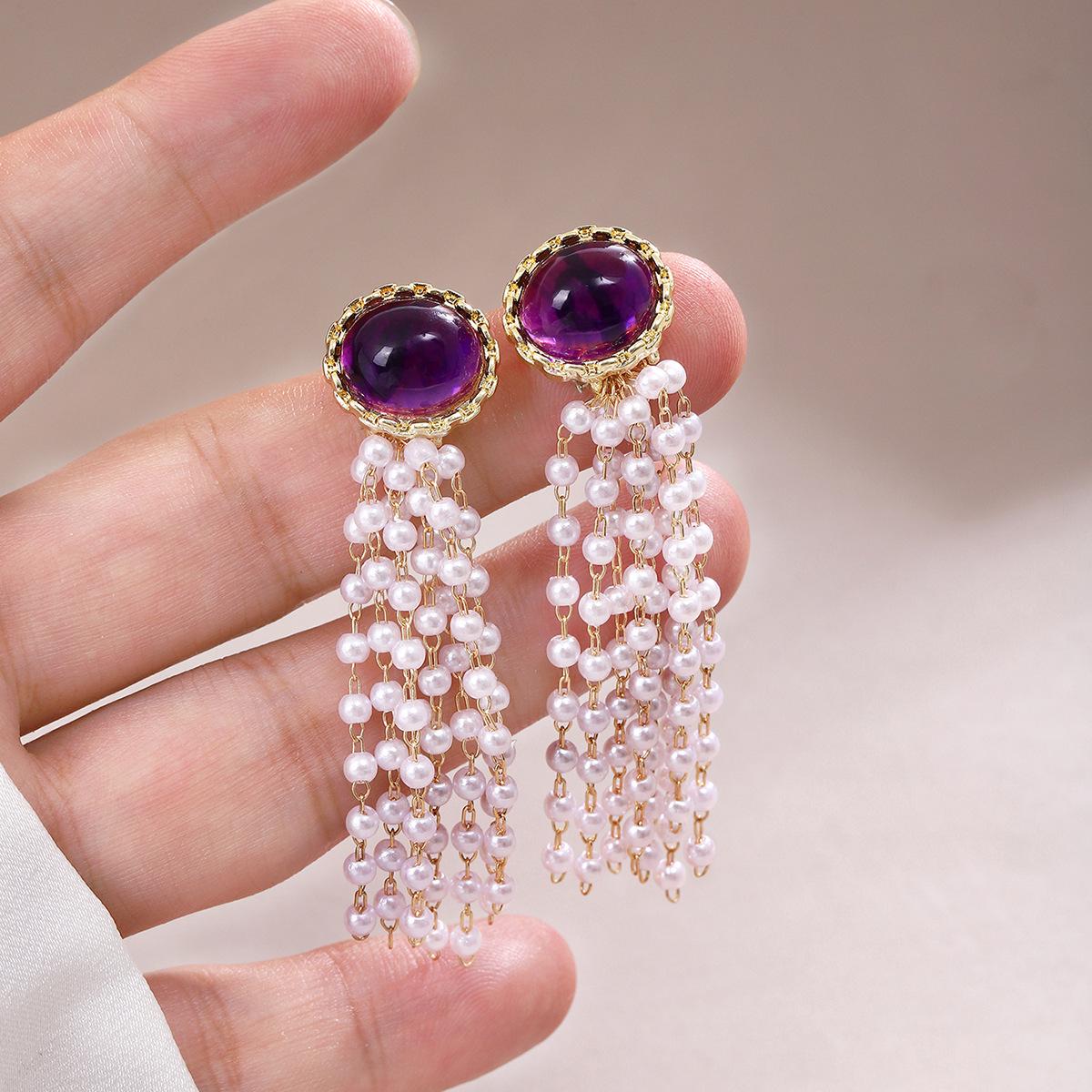 Silver Needle French Retro Pearl Tassel Earrings - Elegant, Light, and Geometric Oval Design for Women