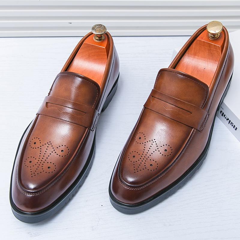 New Men's Pointed Penny Loafter Patent Leather Brogues Casual Shoes Luxury Designer Formal Wedding Dress Homecoming Footwear