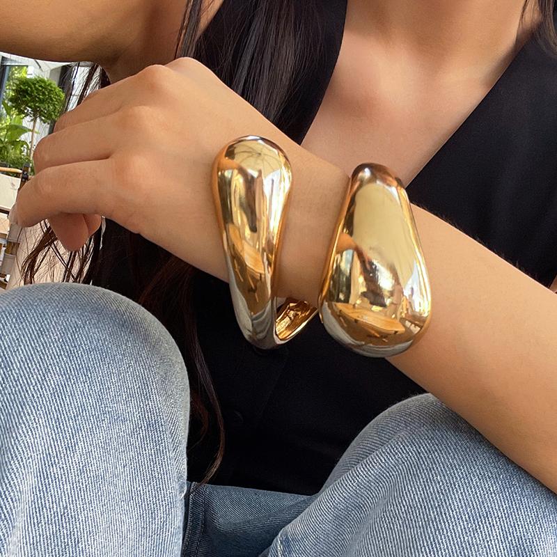 Wide Chunky Waterdrop Spring Bangles for Women Gold copper Color Open Cuff Thick Irregular Twisted Bangle Bracelet Jewelry