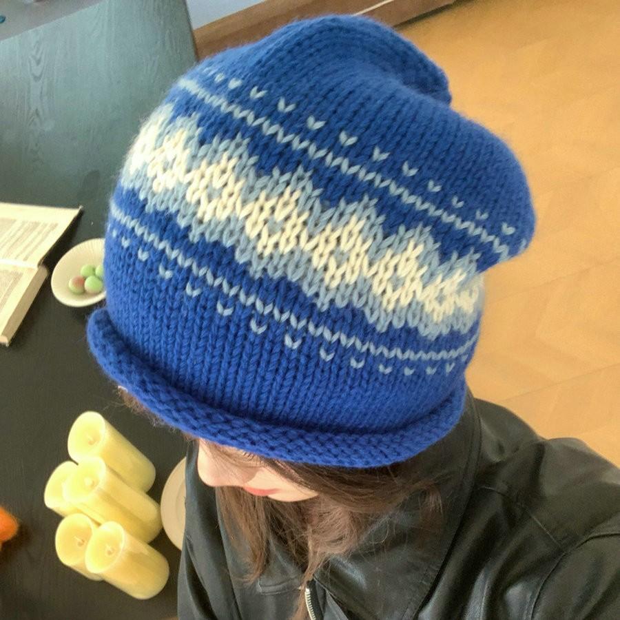 Fair Island jacquard crimped knitted cold hat women's autumn and winter warm fashion versatile face small wool pile hat