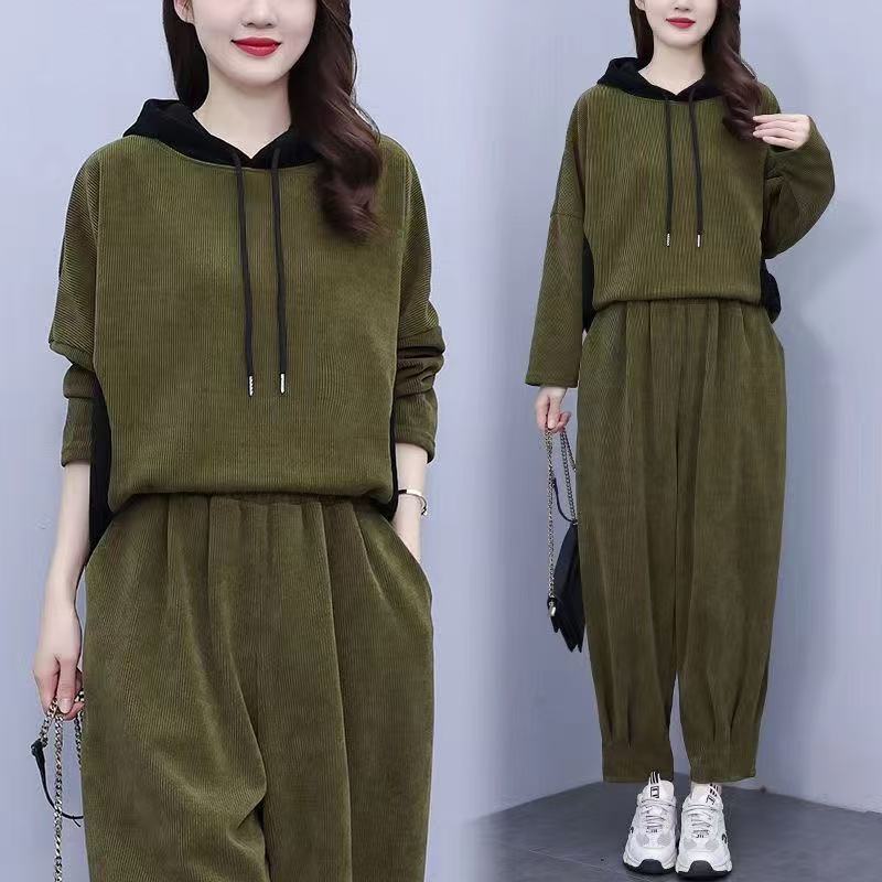 Plus Size Casual Hooded Fashion Suit Autumn Corduroy Large Size Fat Mother Slim Casual Two-piece Suit