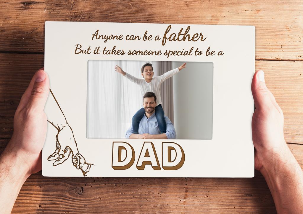 Darling Souvenir MADE WITH LOVE Kazınmış Masa Üstü Fotoğraf Çerçevesi Ahşap Özel Baba Olmak Sözleri Beyaz Resim Çerçevesi