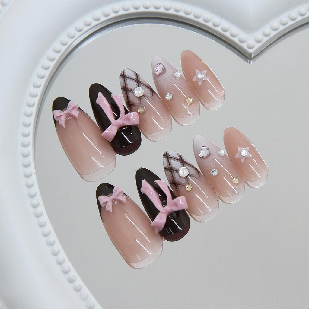 Z1341 Starry Dots Bow Plaid Glue On Nails Medium Almond Sweet Ins For Ladies Non Special Cosmetics