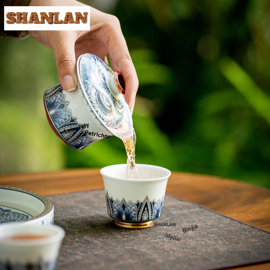 Gaiwan in Porcellana Bianca e Blu Smaltata Colore Leone Risvegliato Tazza da Tè Tureen da Tè con Coperchio Kit Ciotola Coperchio per Infusione Tè Set da Tè Regalo