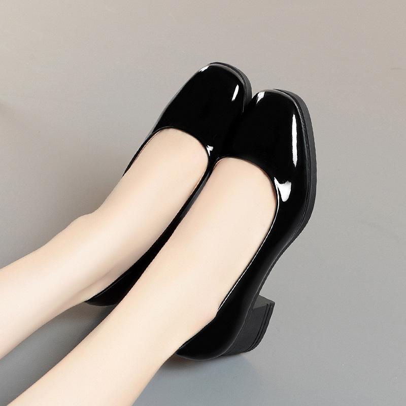 Bright Leather French Evening Breeze Gentle Shoes Mid-heel with Skirt Nude Single Shoes, New Spring and Summer Square Head Small Leather Shoes