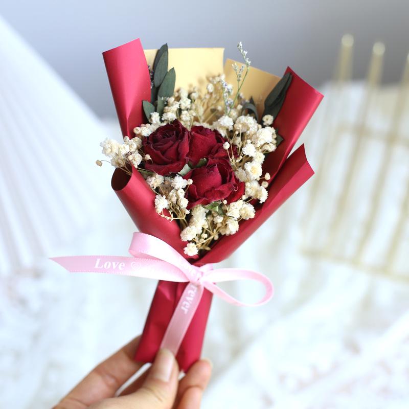 Yunnan Dried & Preserved Flowers: Baby's Breath, Roses, Sunflowers - Perfect for DIY Handmade Souvenirs & Gifts