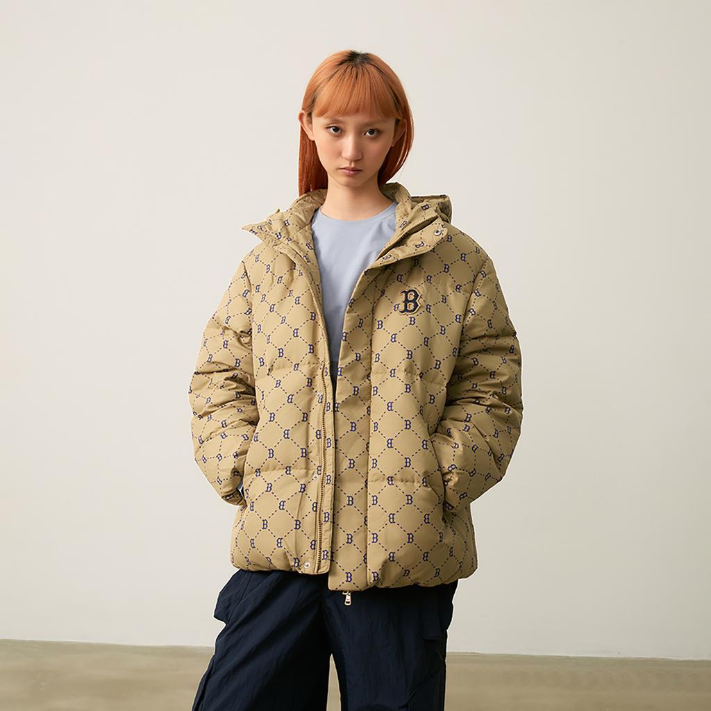 New MLB MONOGRAM Collection Boston Red Sox FW24 Down Jacket Unisex Light Beige 3ADJM1146-43BGL