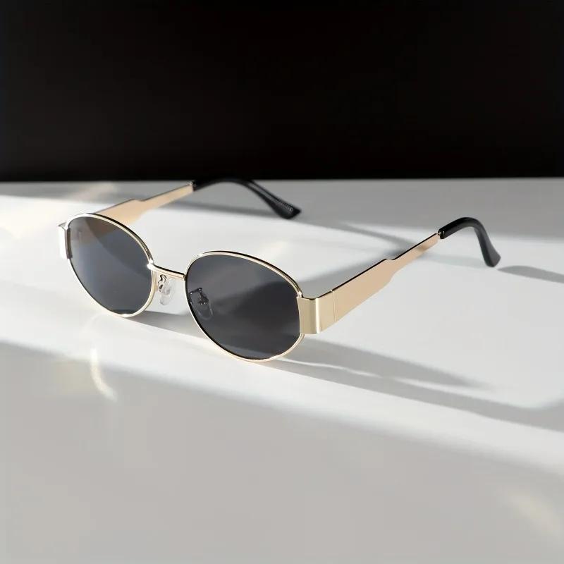 1pc Oval Metal Frame Decorative Eyeglasses PC Lens Wide Brim Suitable for Hiking Travel and Po Shooting