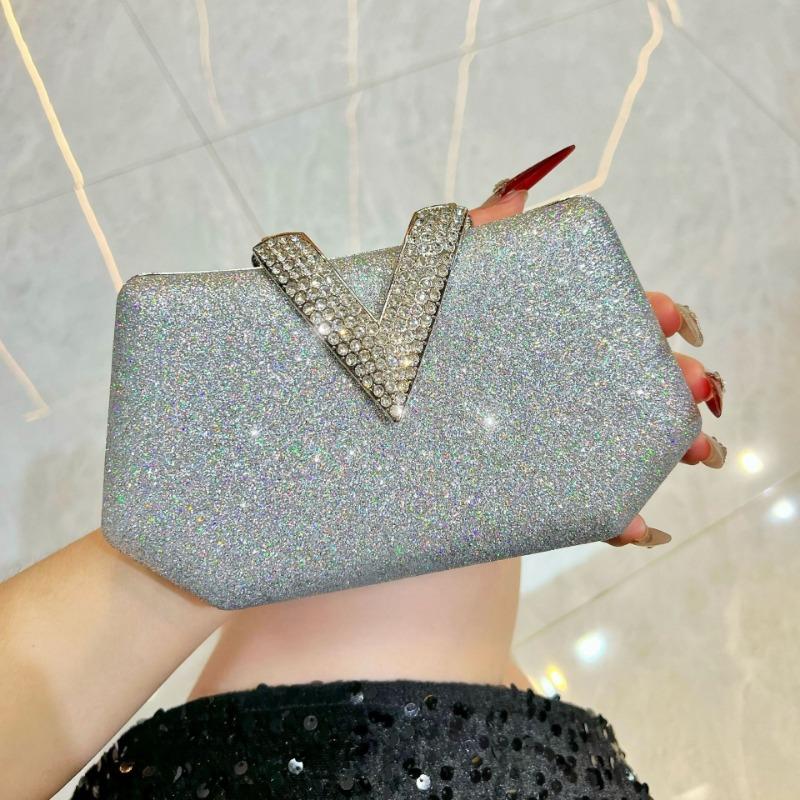 Elegant Evening Clutch: Versatile and Sophisticated Luxury-inspired Fashionable Crossbody Bag