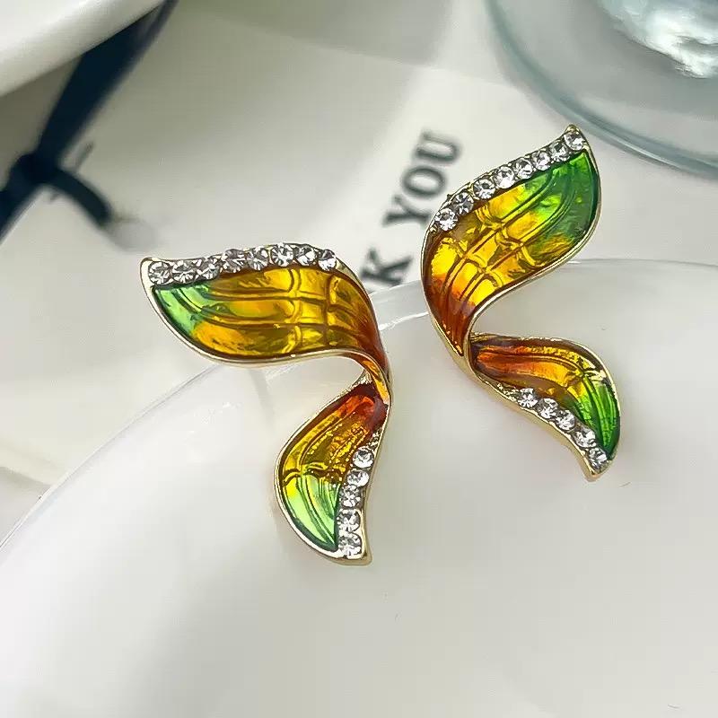 Женские красочные серьги-бабочки Модные серьги-гвоздики с инкрустацией бриллиантами для женщин Подарки ER17Y100M1
