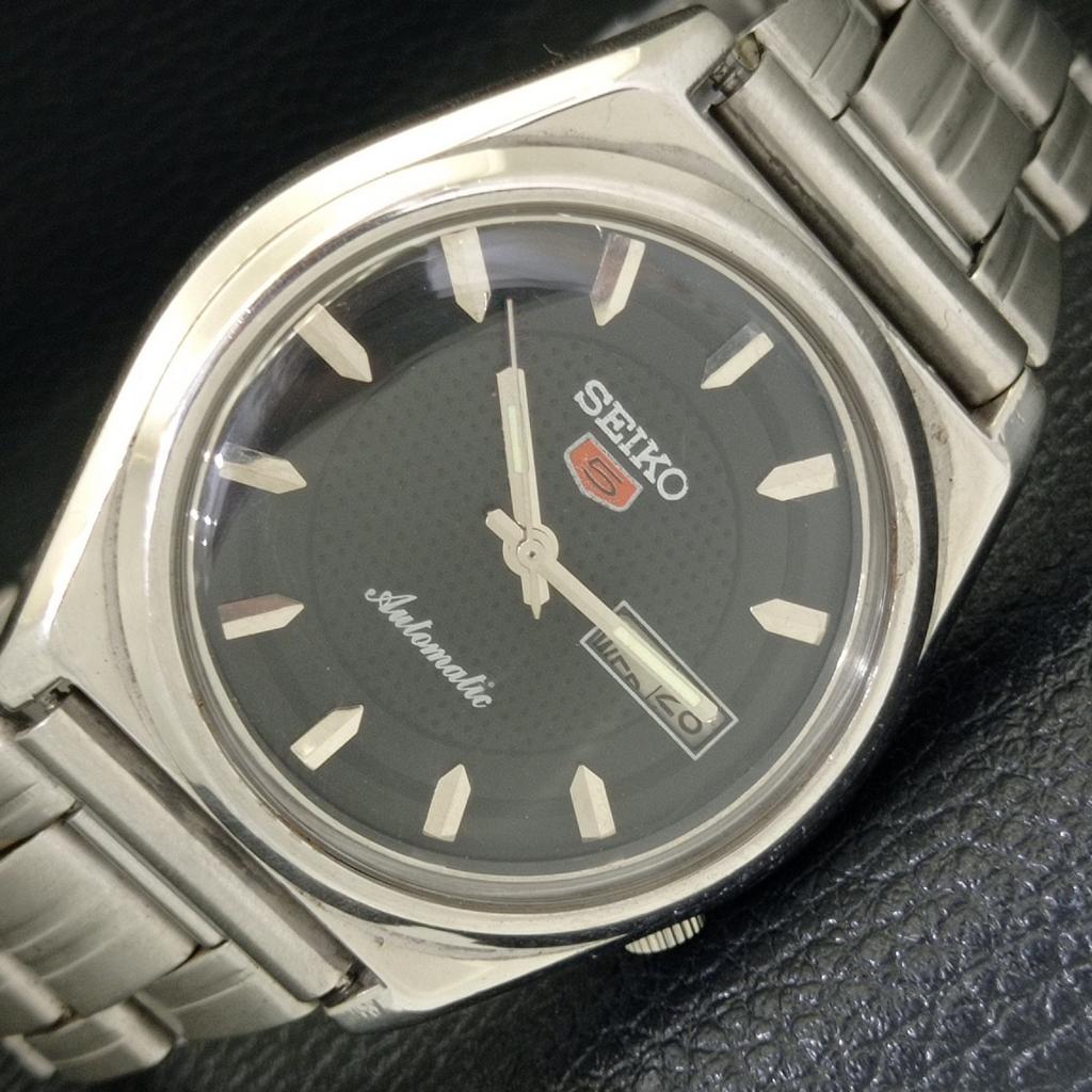 

Б/У винтажные мужские часы SEIKO 5 AUTOMATIC 7009A из Японии с черным циферблатом a434229-2 R120-a434229