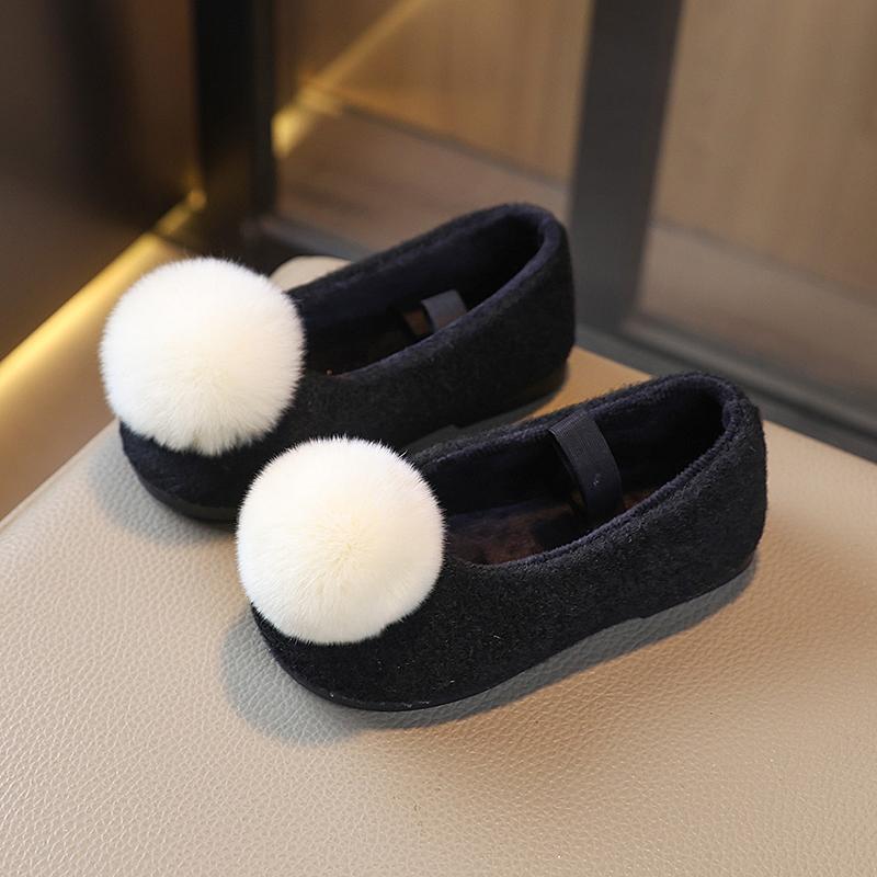 Winter Kids Causal Moccasin Girls Plush Shoes Soft Hairball Children's Fashion Princess Flat Shoes Warm Furry Hairy