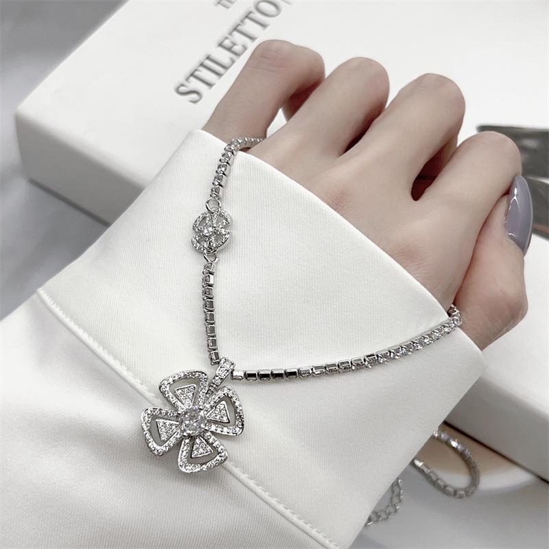 Elegant Four-Leaf Clover Diamond Necklace with Large Petals