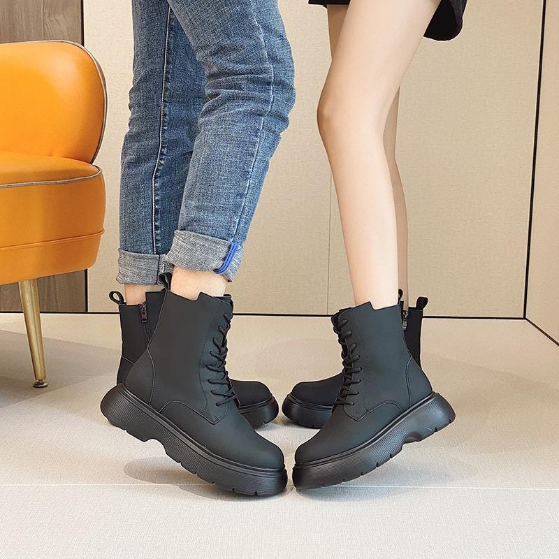 Martin boots women's spring and autumn new leather British thick-soled medium boots couple men's retro locomotive boots