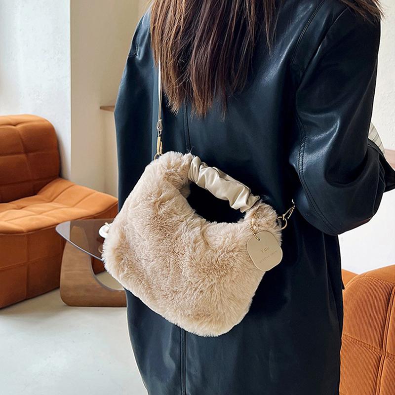 Luxury Designer Winter Plush Shoulder Bag for Women Soft Ladies Clutch Purse Cute Fashi Party Underarm Handbag