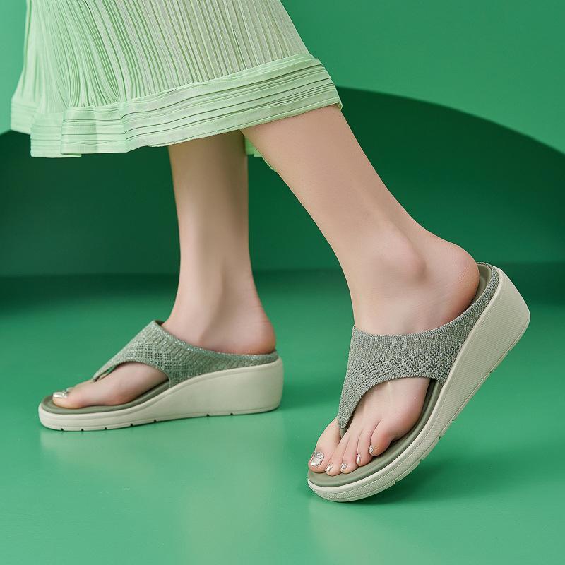 2025 New Wedge Slippers Lightweight Non-Slip Comfortable Casual Sports Md Outsole Slippers Casual Flip-Flops Fashionable