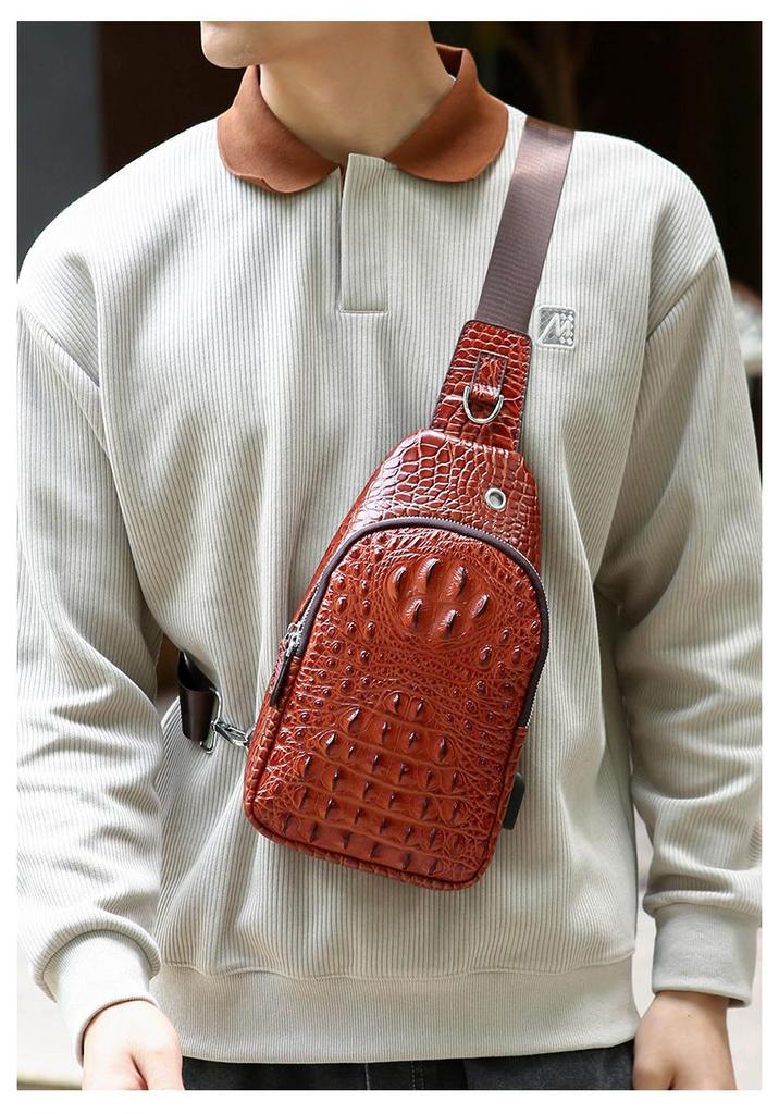 Men's Retro Crocodile Pattern Chest Bag - Large Capacity European and American Style Crossbody & Shoulder Bag.