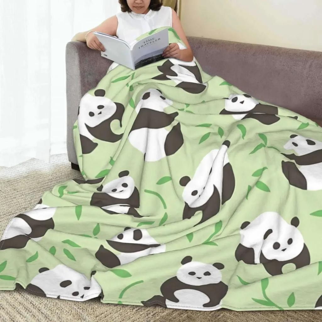 Panda Throw Blanket Gifts for Girls Boys Soft Warm Fleece Flannel Plush Blanket Lovely Cute Panda Blankets for Bed Sofa Couch