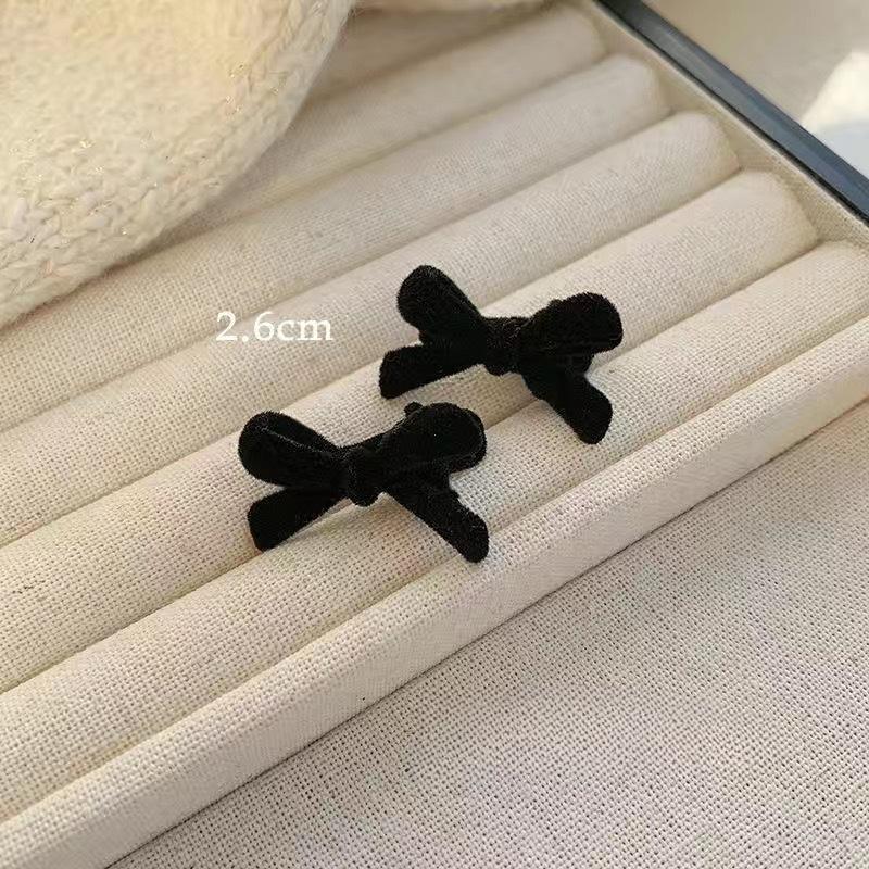 Mini Red Velvet Bow Hair Clips for Girls Sweet Candy Color Velvet Small Bow Knot Hairpins Hairgrips Barrette Hair Accessories