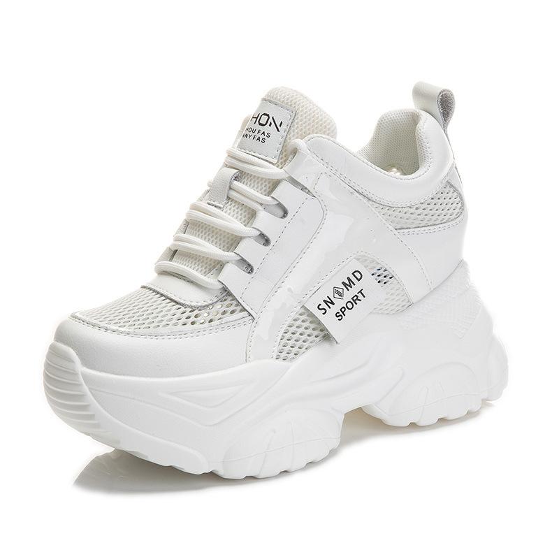 Aumento altezza interna autunno e inverno nuove scarpe da papà traspiranti platform a rete piccole scarpe sportive e per il tempo libero A