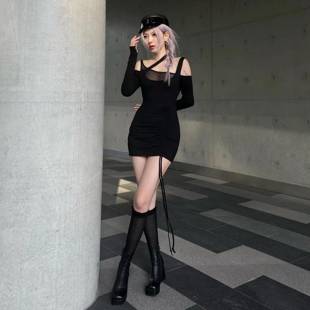 Pure Desire Spice Girl Off-the-shoulder Black Mesh Long-sleeved Dress, Early Autumn New Models Show Tight Figure, Hip-wrapped Short Skirt Women