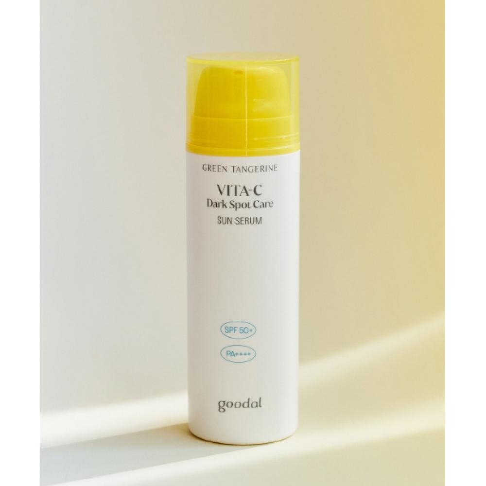 

Goodal Солнцезащитная сыворотка Green Tangerine Vita C Blemish Care FREE