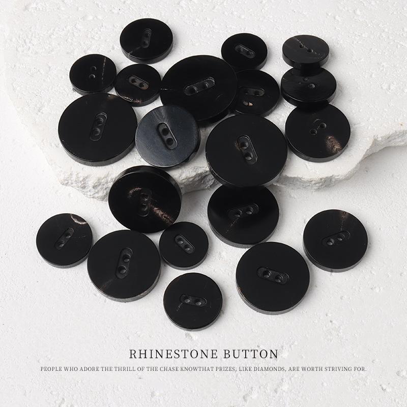 

5pcs Round Eyes Flat Natural Horn Buttons Coat Trench Coat Buttons Suit Vest Black Buttons 15mm black