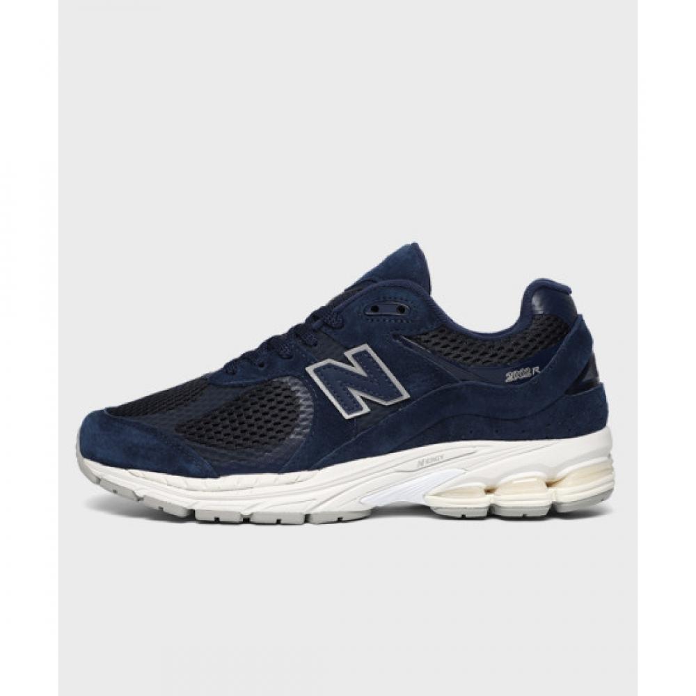 New Balance Unisex 2002 Sneakers M2002wa