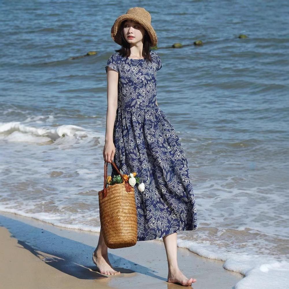 Blue floral cotton and linen dress women's 2025 summer new loose and thin lazy short-sleeved medium and long skirt