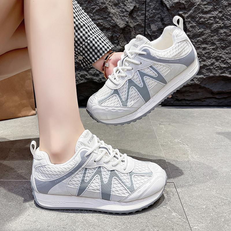 

Fashion Femmes 2025 New Mesh Sneakers Women Designer Retro Running Shoes Fashion Breathable Women s Sports Shoes Tenis Feminino 35 белый