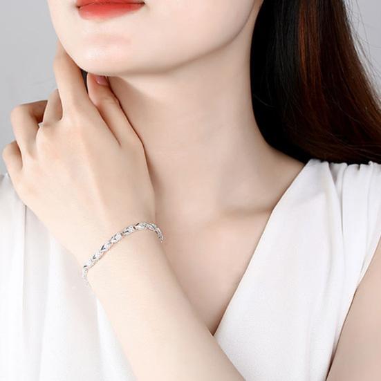 Women Bracelet Adjustable Length Four-Leaf Clover Heart Pendant Symbolizing Love Luck Bracelet Jewelry Gift