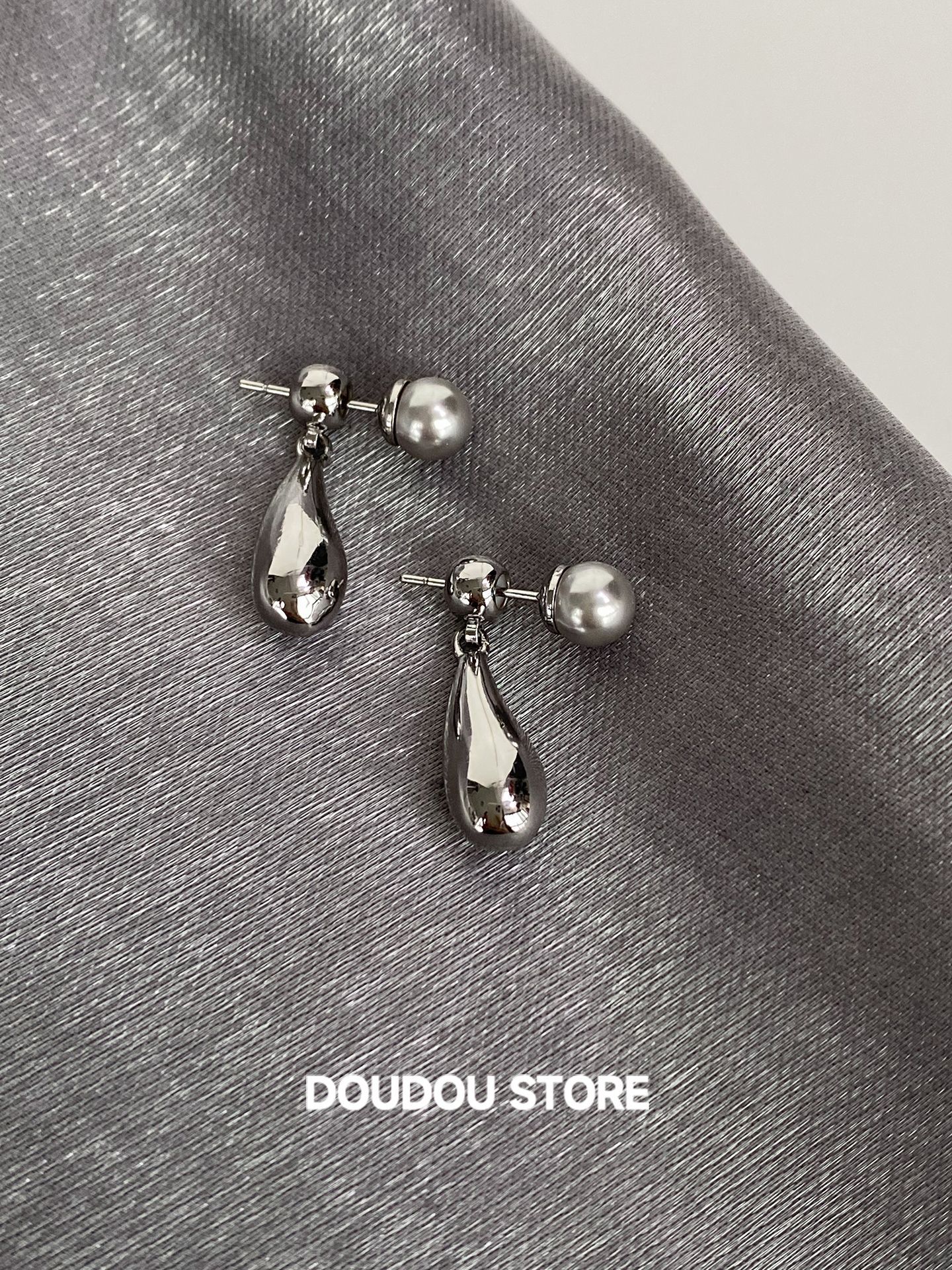 925 Silver Needle Cool Grey Pearl Water Drop Doudou Earrings Earrings Minimalist Design Daily Versatile Stud Earrings ins